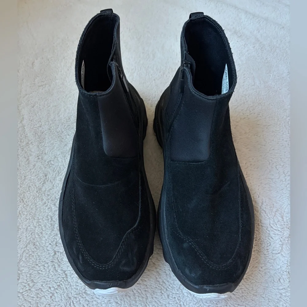 Sorel Kinetic Breakthru Acadia Waterproof Sneaker Black Booties Women Size 8